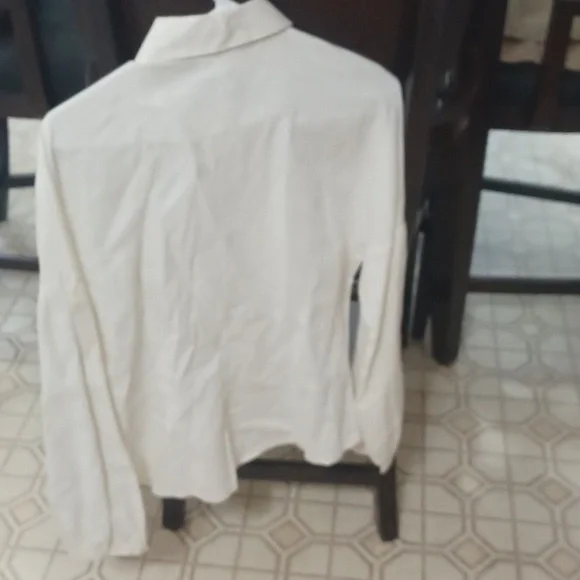 SIZE 10 ANN TAYLOR LOFT CREAM BLOUSE - Picture 3 of 5